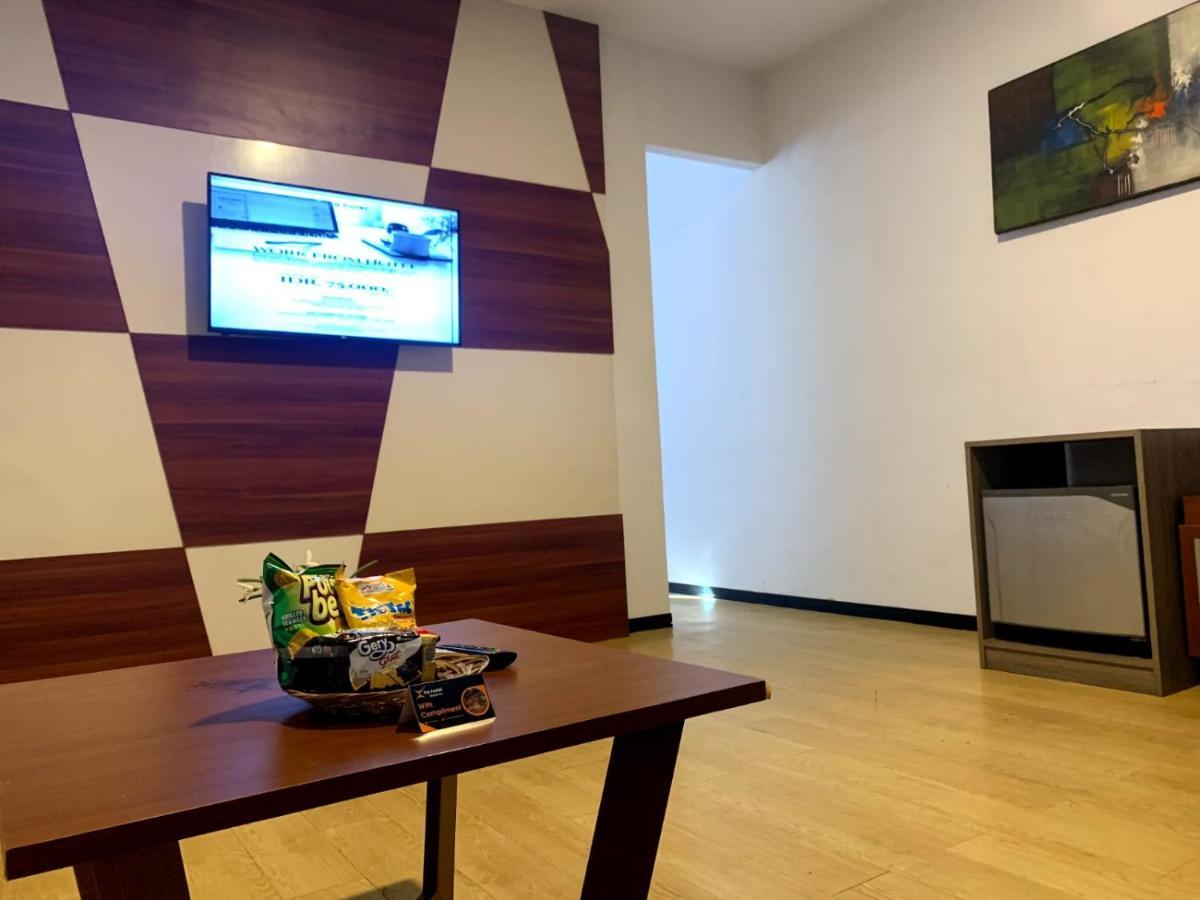 Xtra Hotel Бенгкулу Экстерьер фото